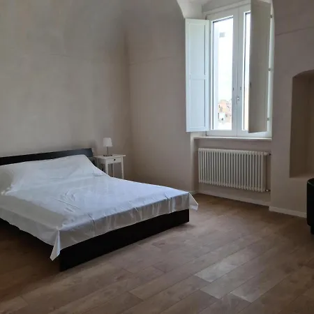 Al Palazzotto Nocleg ze śniadaniem